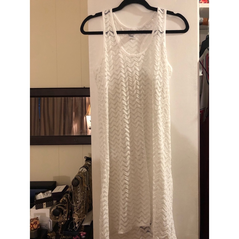 White Sheer Chevron Swim Cover Up Dress Size Small